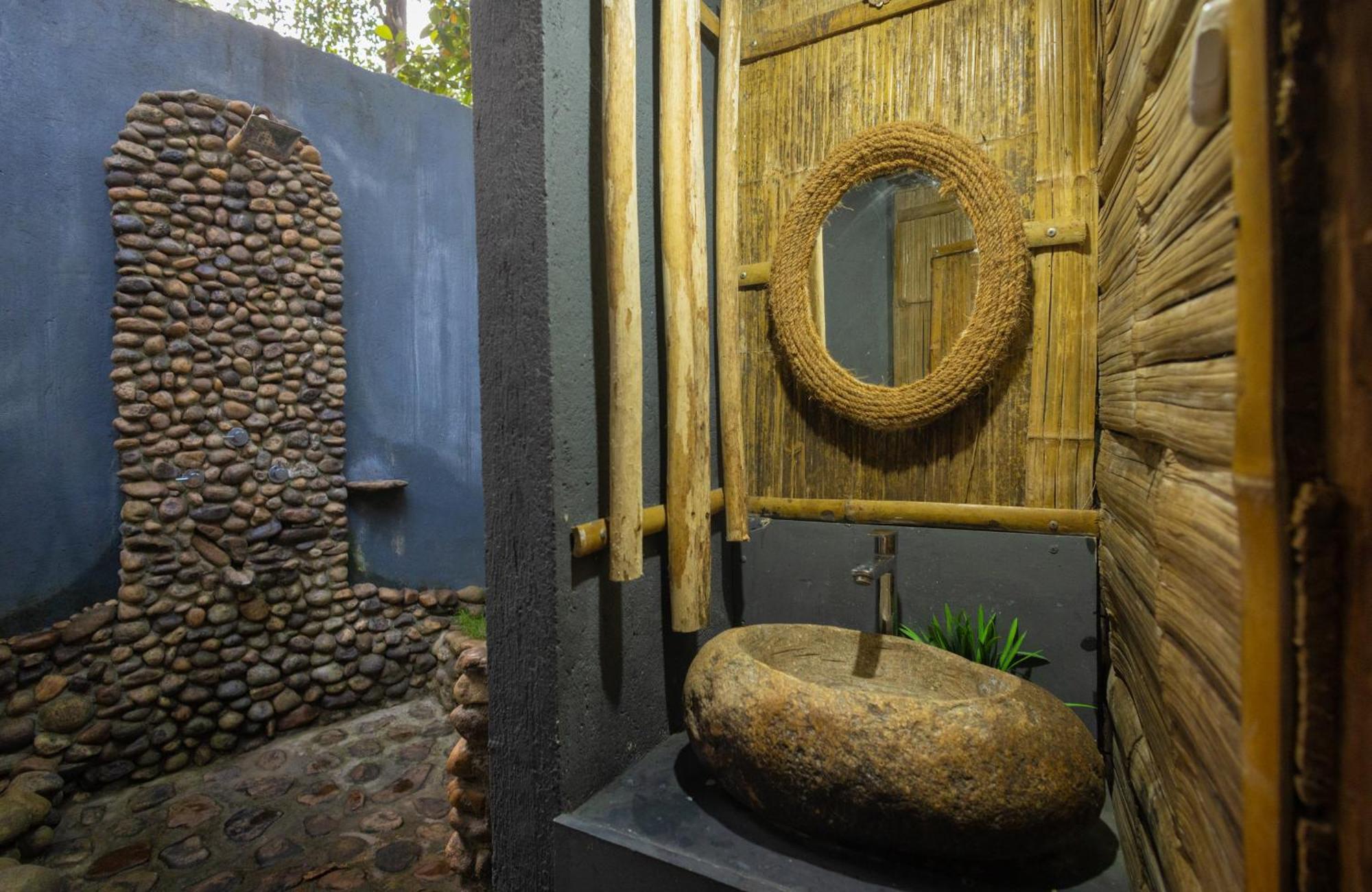 Fab - Bamboo Hut With Open Shower Munnar Exteriér fotografie